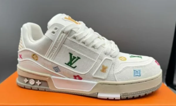 Louis Vuitton Trainer Sneaker – White Multi Monogram Edition