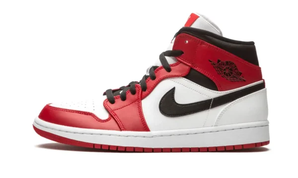 Air Jordan 1 Mid "Chicago 2020"